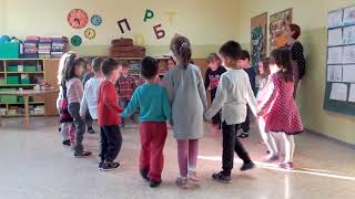 Seno slama,Lana u vrticu