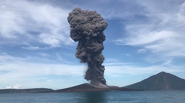 Krakatau Volcano - Sunda Strait - Java-Sumatra - Indonesia - Eruption 1 - 29.6.2022