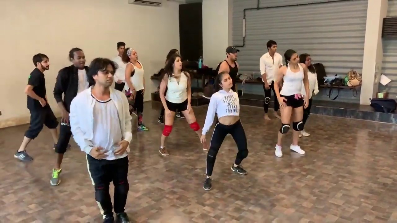 mera wala dance neha kakkar nakash aziz lijo george mera wala dance neha kakkar nakash aziz lijo george