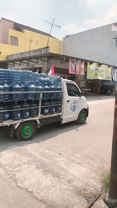 Truk Galon Aqua #galonair #aqua #airmineral #airminum #airminumsehat