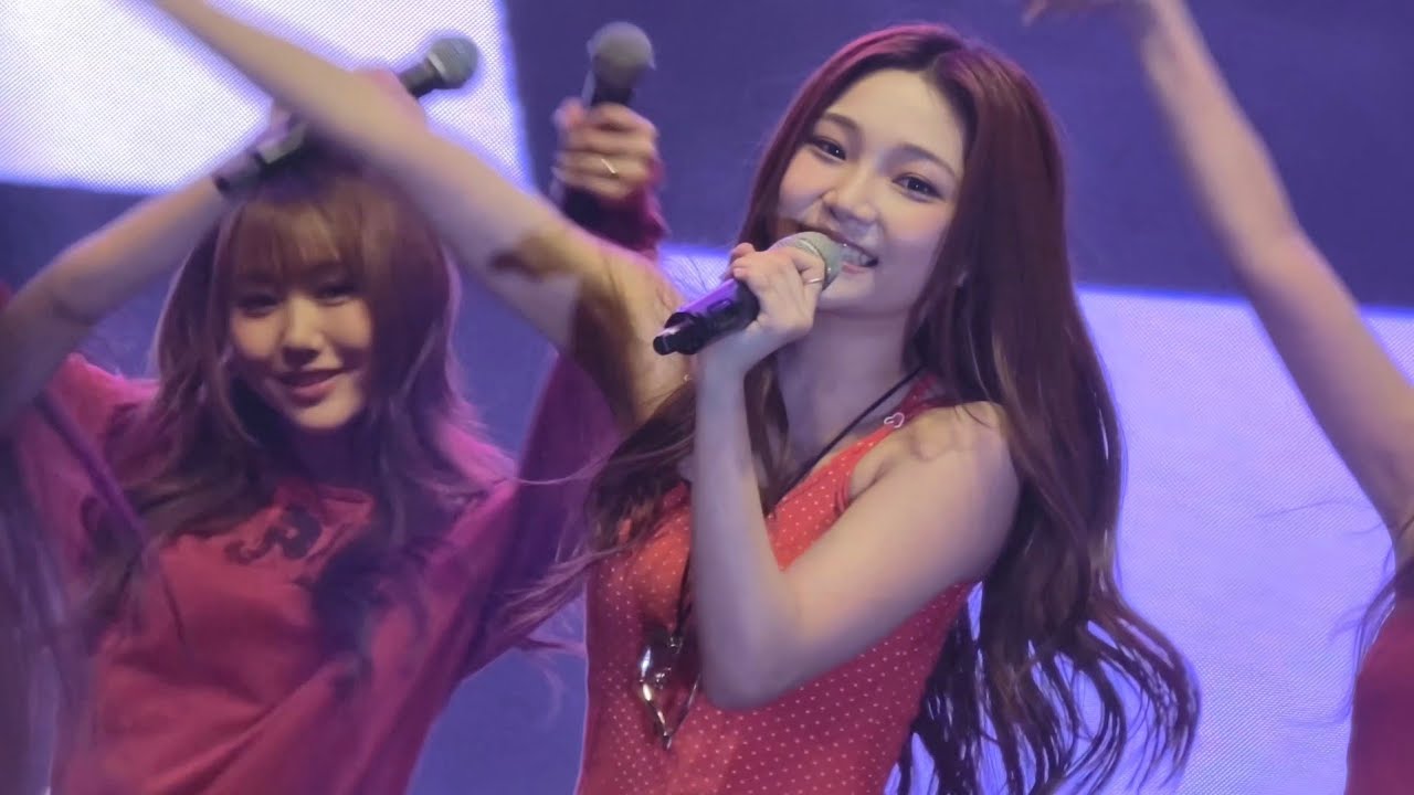 YouTube에서 251231 KIIRAS (키라스) - D.D.D.D | Sunway Velocity NYE Countdown in KL 보기 YouTube에서 251231 KIIRAS (키라스) - D.D.D.D | Sunway Velocity NYE Countdown in KL 보기