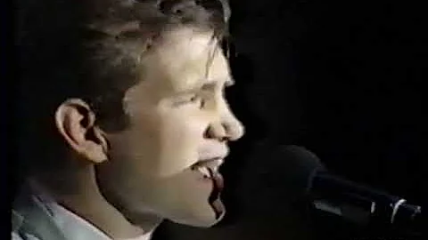 Chris Isaak and Silvertone performing "Gone Ridin'" (1987)