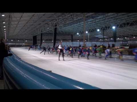 6-banen marathon schaatsen Hoorn 2010-11-6 op De W...