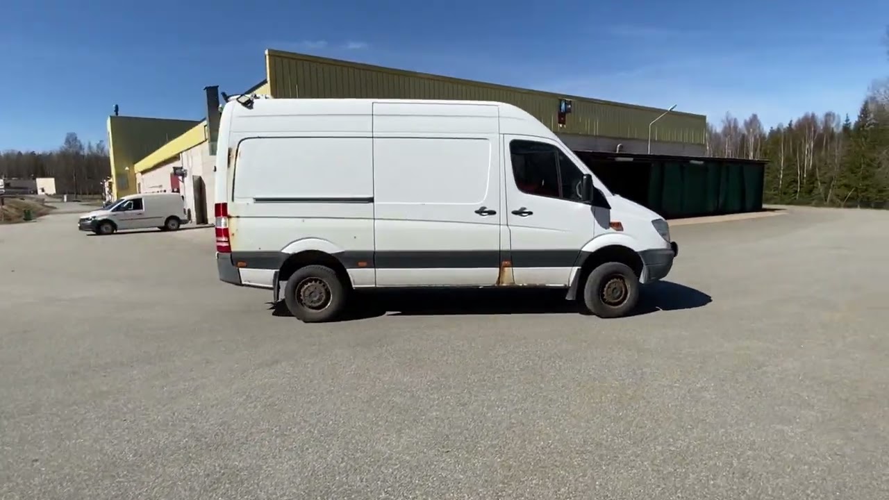 Skåpbil Mercedes Sprinter 316 CDI 4X4