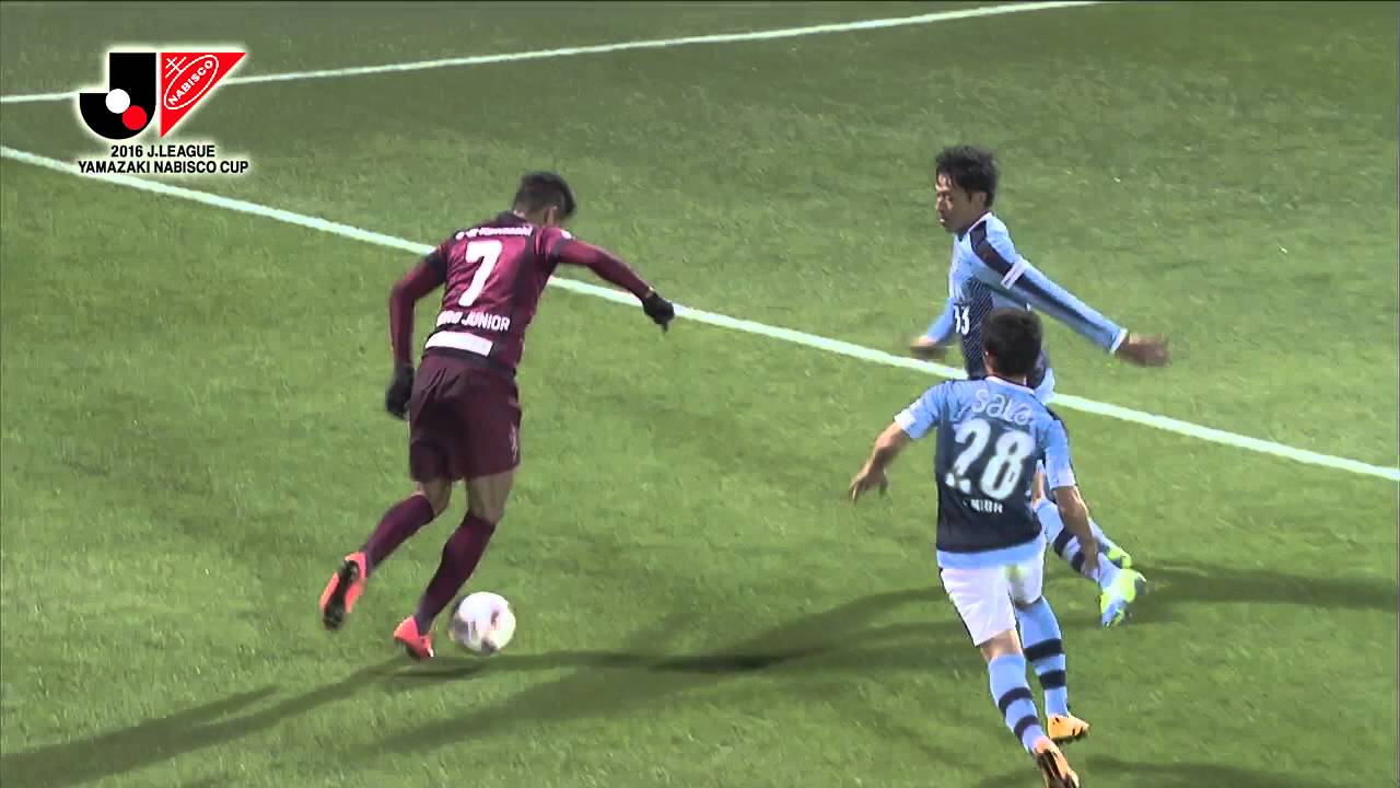 ペドロジュニオール（神戸） ドリブルで切り裂きPA内に進入【Pickup