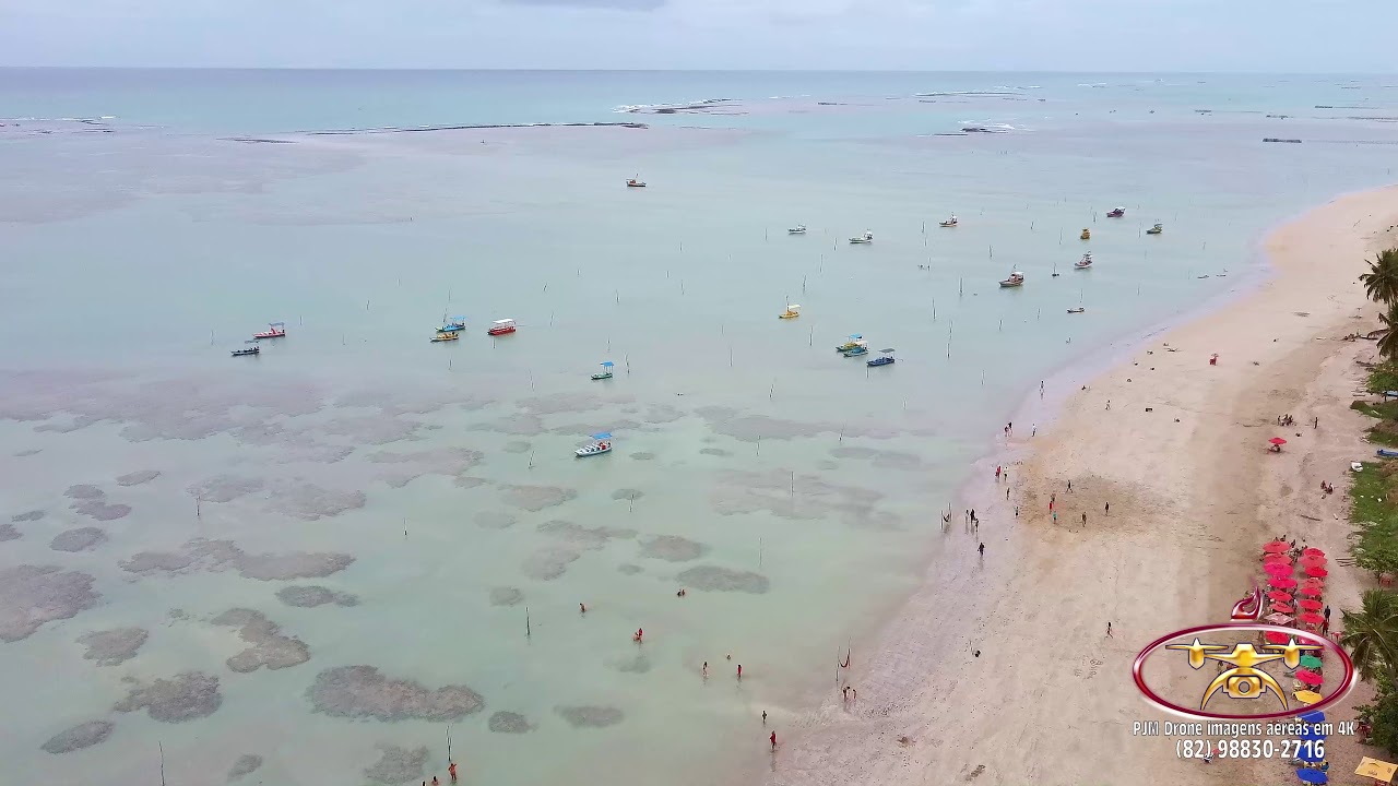 São Miguel dos Milagres -  Alagoas Brasil -  visto de cima em 4K - FIMI X8 SE