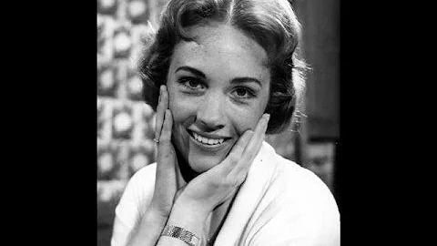 Julie Andrews - "How Deep Is The Ocean"