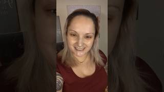 @eva•Nyc Freshen up Dry Shampoo #everydaymakeupbyjade #beauty #haircare #hair #shorts #review