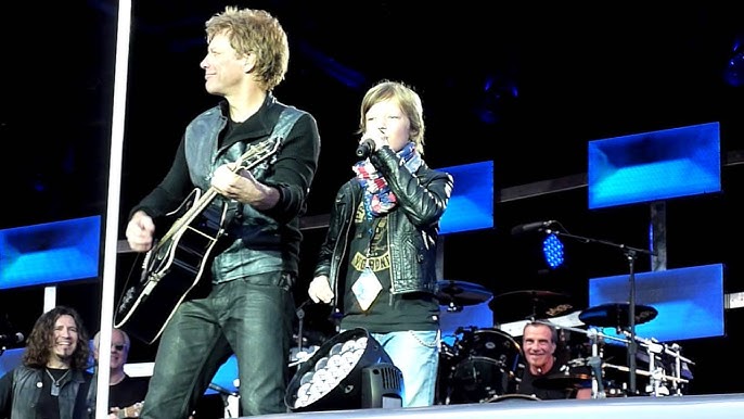 Bon Jovi Wanted Dead or Alive Stuttgart 21.06.2013 with Marco - YouTube