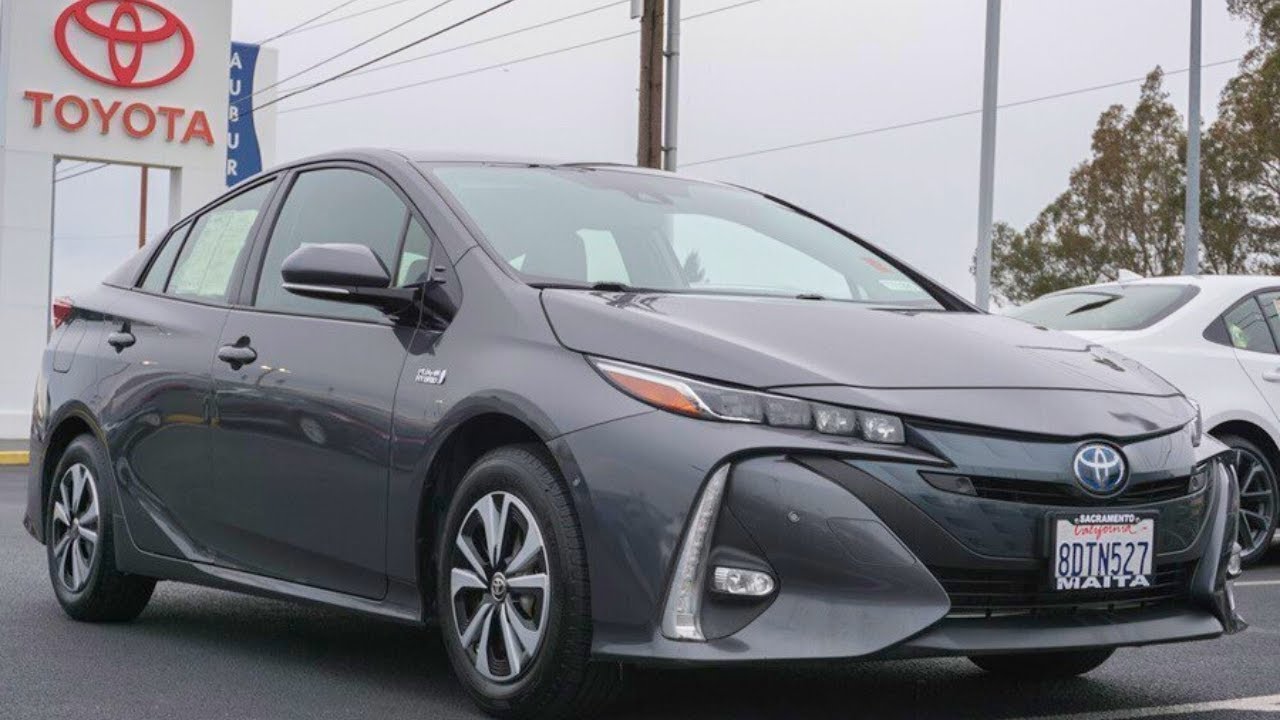2017 Toyota Prius PHV (Plug-in Hybrid) Review - Interior and Exterior ...