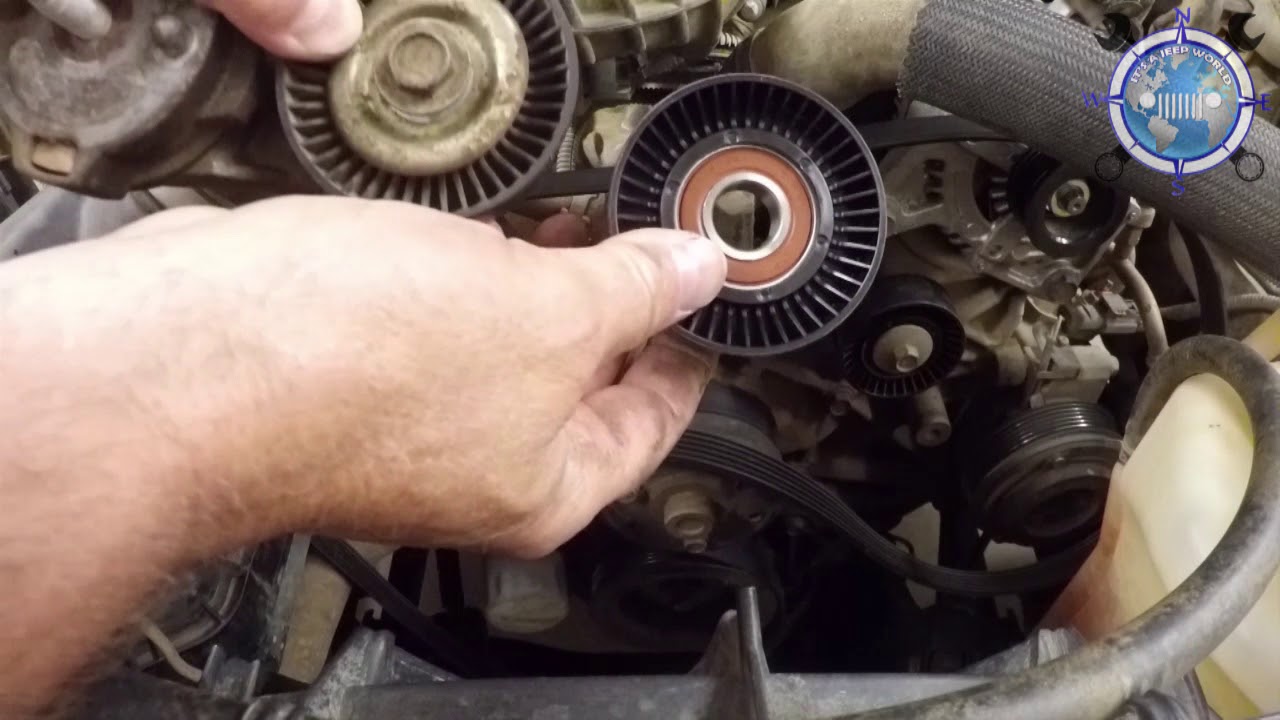 Jeep Wrangler 2007 - 2011 JK/JKU Pulleys and Serpentine Belt Replacement -  It's a Jeep World (DIY) - YouTube