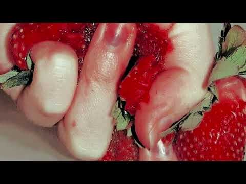 strawberry chainsaw- jawny (triple layered)