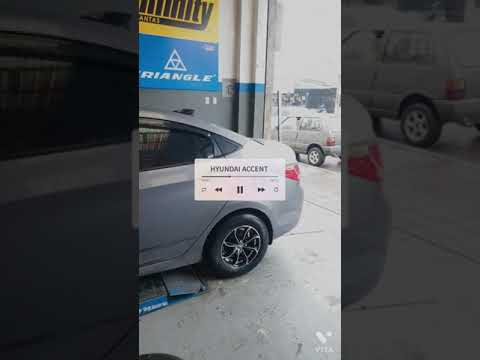 Vídeo: Quins tamanys tenen els pneumàtics d’un Hyundai Accent?