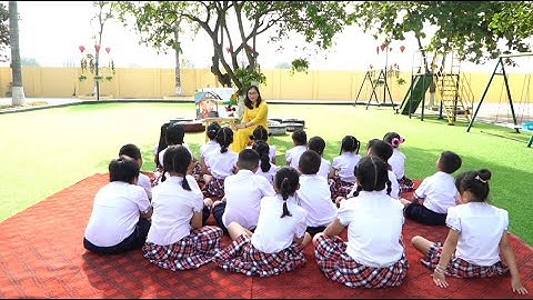 Kể chuyện cùng bé: Câu chuyện "Gà trống muốn ngủ nướng"