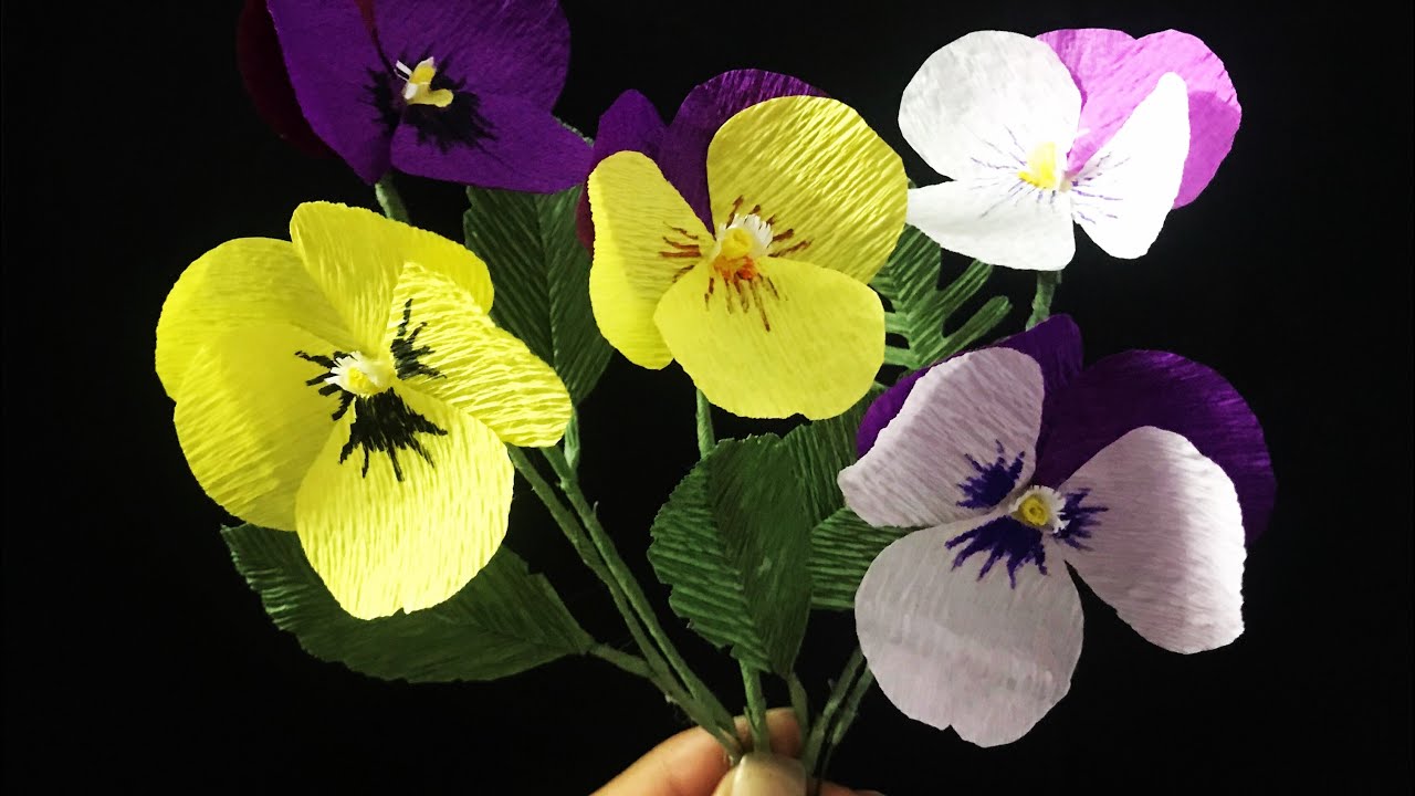 Bella’s Craft/How to make Pansy by crepe paper/ hướng dẫn làm hoa panse bằng giấy nhún YouTube