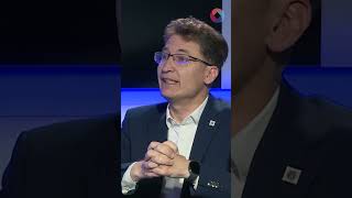 Orbán Viktorral, vagy Orbán Viktor nélkül folytassa a Fidesz?