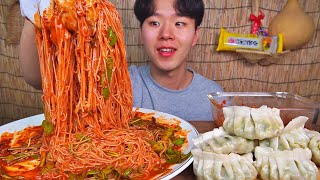 김치비빔국수 부추만두!! 날이 슬슬 더워지니 비빔국수 흡입 하겠습니다~! KIMCHI SPICY NOODLES DUMPLING KOREAN FOOD ASMR MUKBANG.