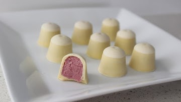 The Best Raspberry White Chocolate Truffles/ Monica Wada/