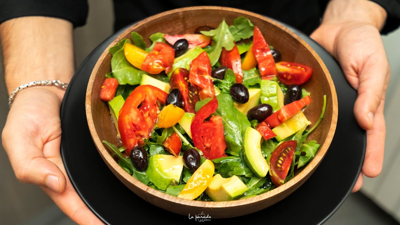 🥗 Ensalada de Tomates con Rúcula y Aguacates 🥑 ⎮ La Parada