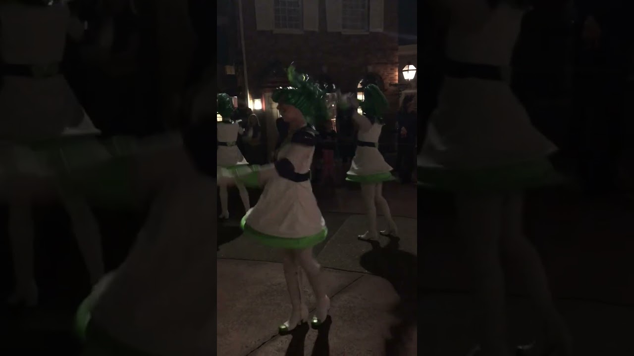 Mickeys Not So Scary Halloween Boo Too You Parade 