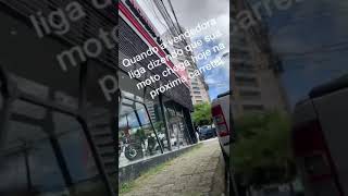 Quando a vendedora liga dizendo que sua moto está chegando hoje na próxima carreta…