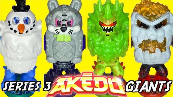  Akedo - Ultimate Arcade Warriors Battle Giants Versus Pack -  Scratch-Atron VS Tonk - Mini Battling Action Figures Ready, Fight, Split  Strike : Toys & Games