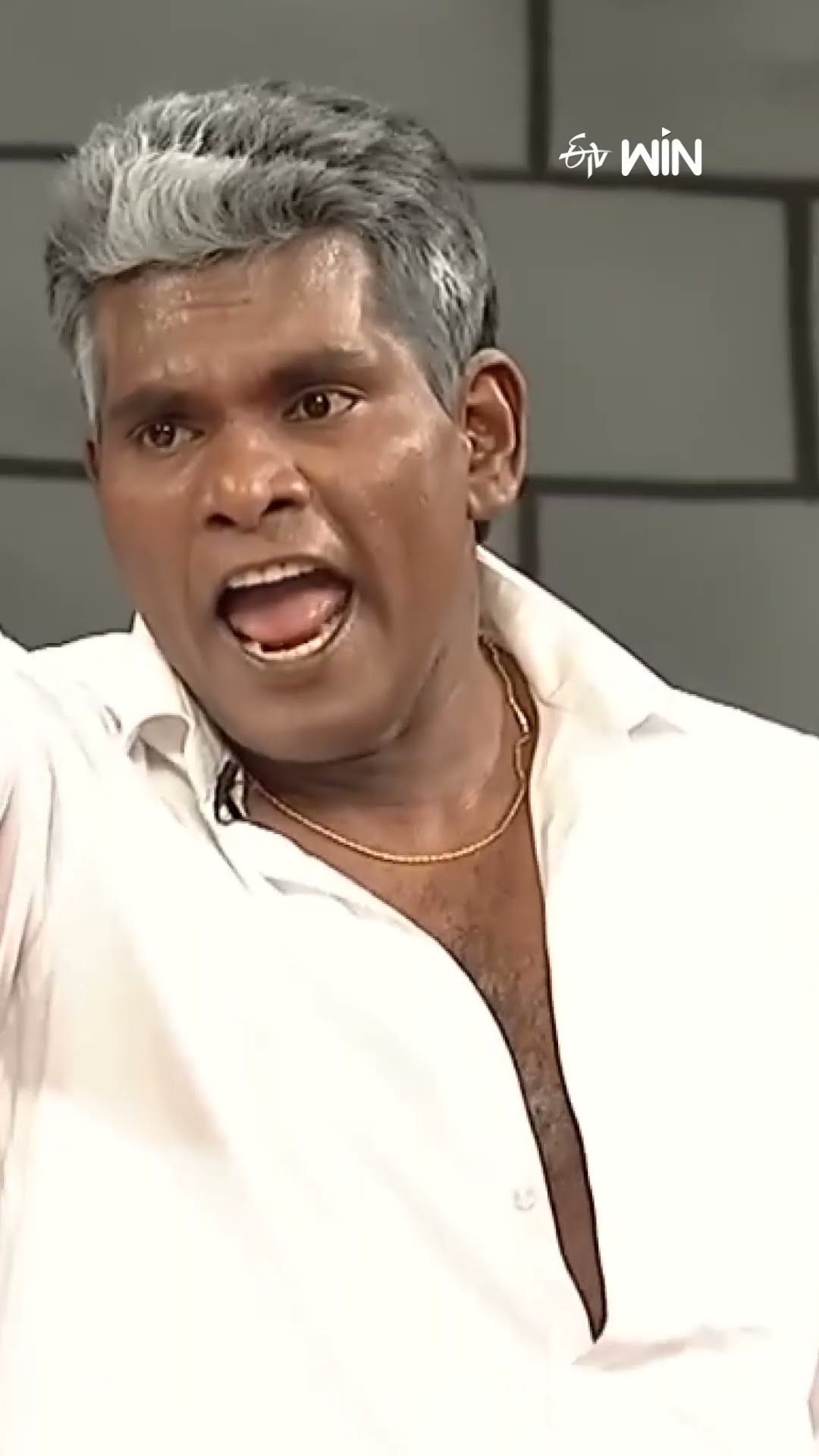 #shorts - ఈ వయసులో లాంగ్ జంప్ లు, హై జంప్ లు అవసరమా..? #Jabardasth #chammakchandra #comedy