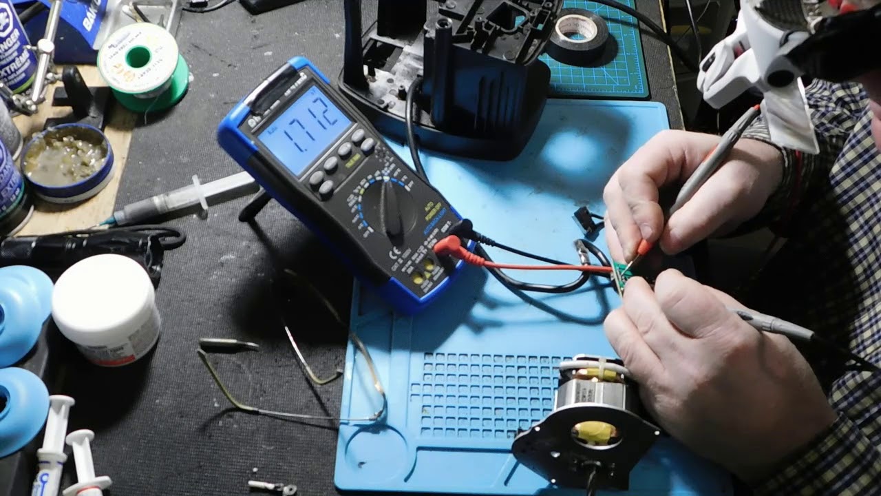 Moulin à café Breville BCG450XL SJC Électronique YouTube