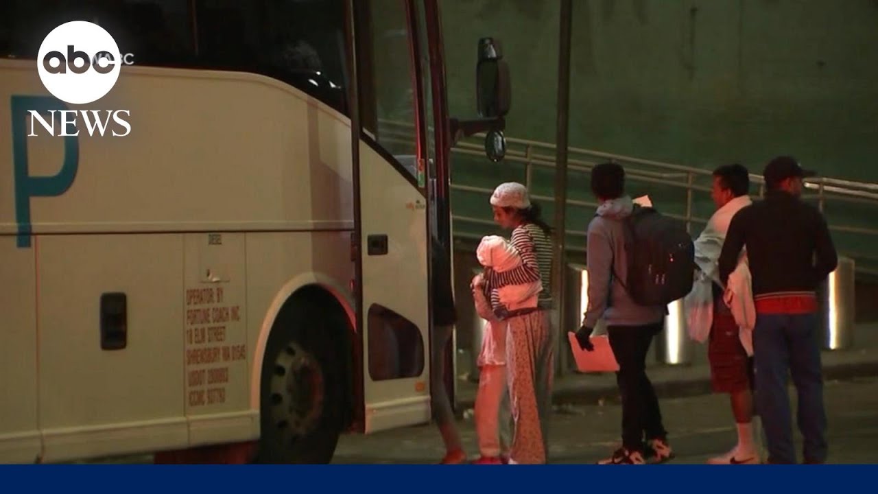 Cities scramble to accommodate migrant busloads, NY mayor demands prior notice