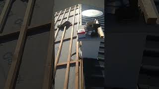 Montáž Plechu Na Streche Predtým A Potom