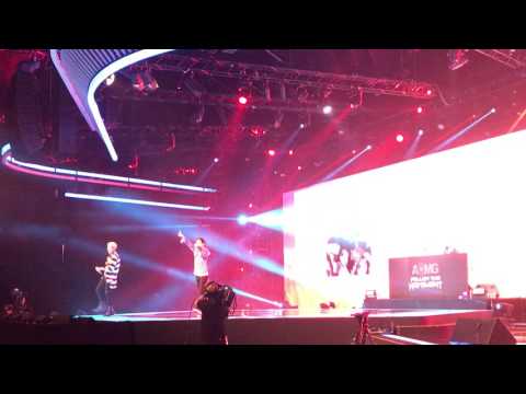 [FANCAM] 170501 Gray 그레이 (Feat. Loco) - Dream Chaser 꿈이 뭐야: AOMG in Singapore