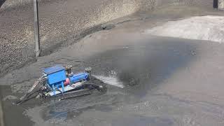 Industrial pond cleaning - robotic system - The Hunter