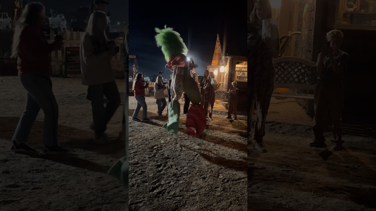 Killer Clown dancing! #rap #hiphop #halloweeen #scary #spooky #funny #fyp