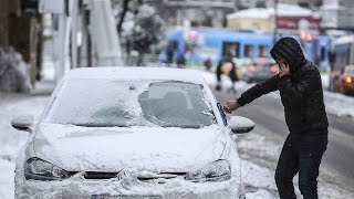 Heavy snow has blanketed istanbul for a second day, resulting in
traffic chaos - thousands of flights were canceled on sunday,
affecting tens of...