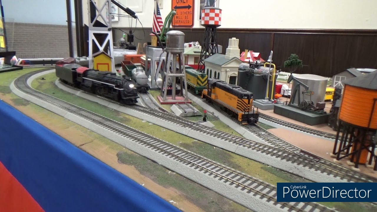Houston Tinplate Operator Society: American Flyer Layout - YouTube
