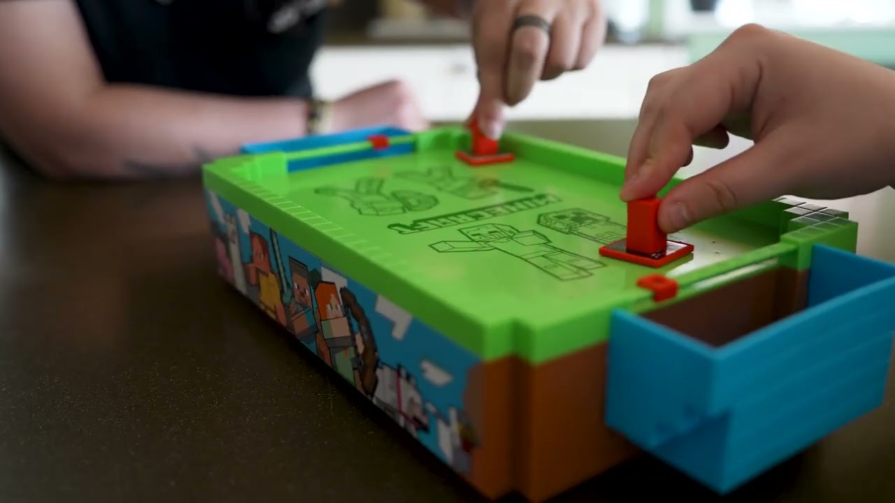 Minecraft The Overworld Arcade Air Hockey Mini Series 
