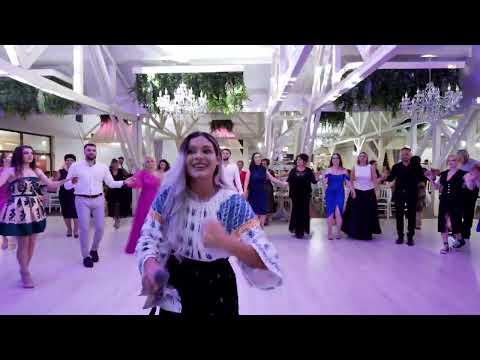 @GabrielaVladu - Tine-o Doamne pe Regina/ COLAJ DE JOC 2023/ M-o facut mama asa