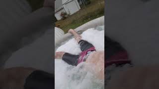 How To Suspend Yourself Mid Air In A Hottub screenshot 2