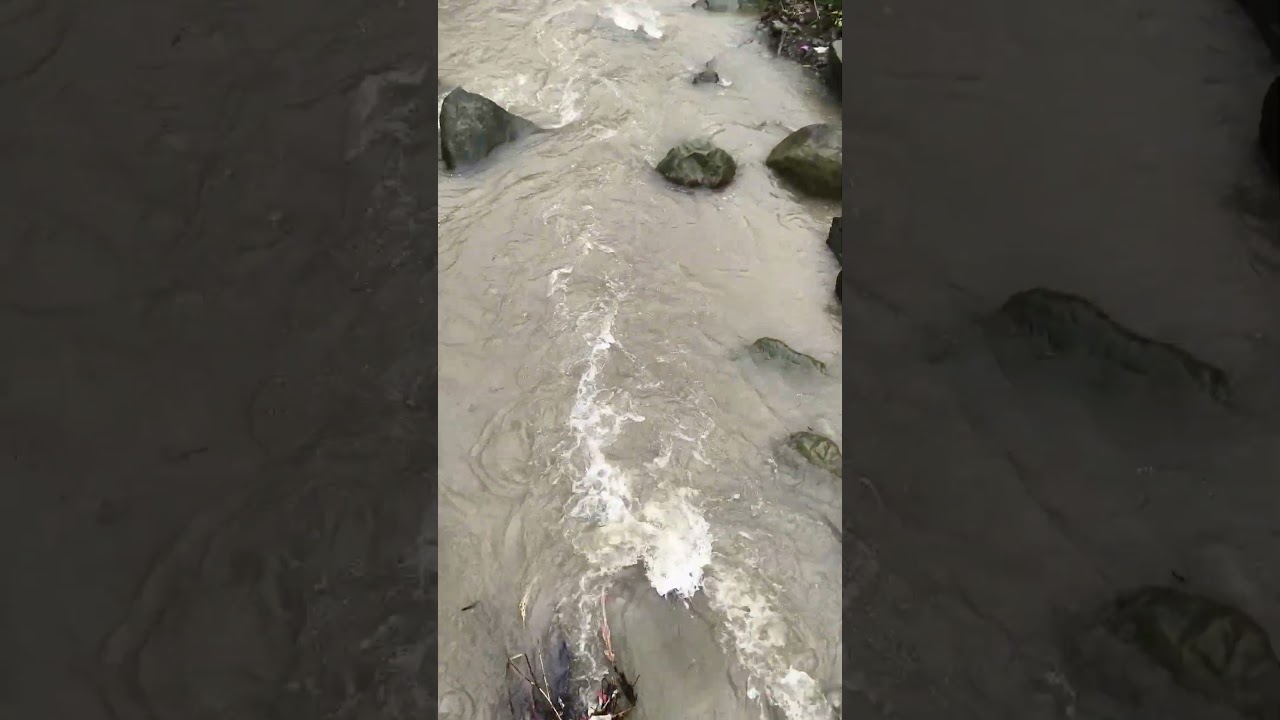 waiting for you....#rainyweather #moments #mousam