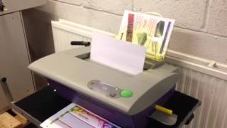 Fastback 20 Binding Machine With Image Blank Strips