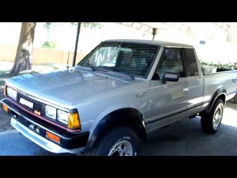 85-nissan-720-4x4-silverbullet