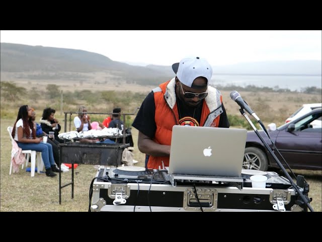 THE HANGOUT SERIES BANGERS 01 - DJ JOMBA BBQ EDITION class=