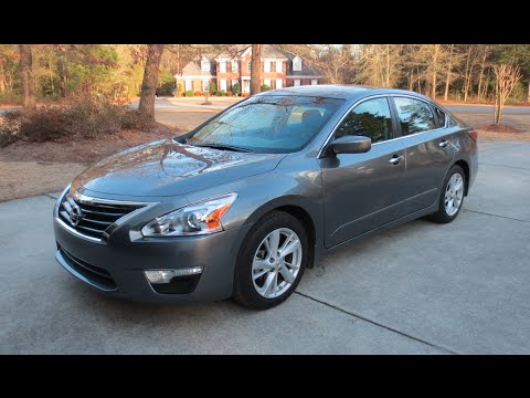 1 Year Owner Review | 2014 Nissan Altima 2.5 SV - YouTube