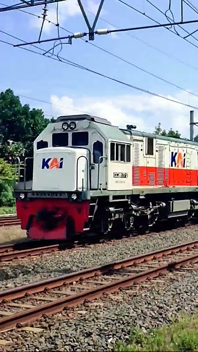 FUS memakai Gerbong Eksekutif milik Argo Lawu/Argo Dwipangga #shorts #short #keretaapi #shortsfeed