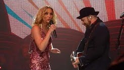 Sugarland  "Bigger"