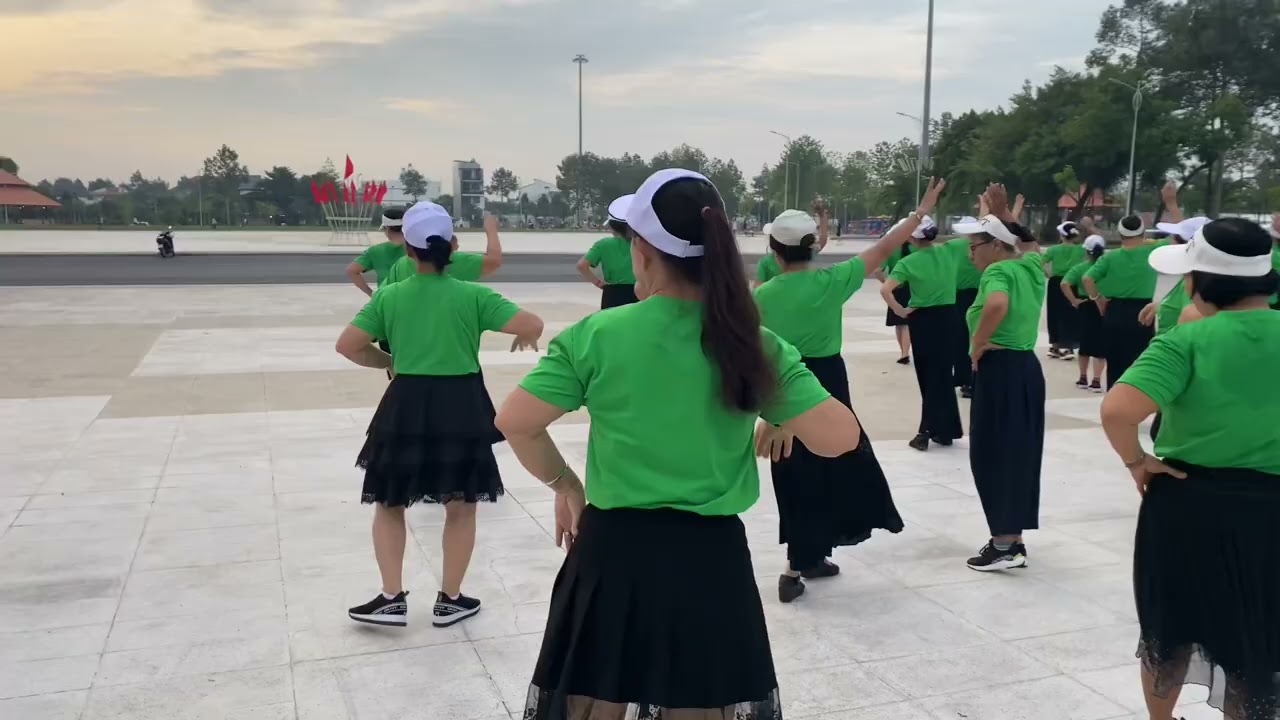 Tình có như không, nhạc không lời. DV Xuân Hồng Tân Ninh , chào tháng 8