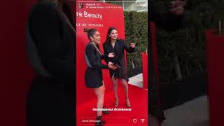 O Encontro Veio Maísa E Selena Gomez Se Encontram Em L.a