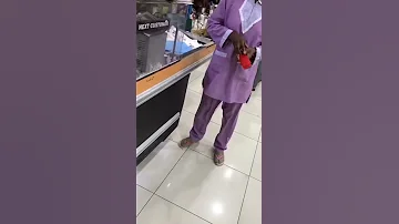 خادمه اثيوبيه تقول مدام معكي فلوس بشري سكين 