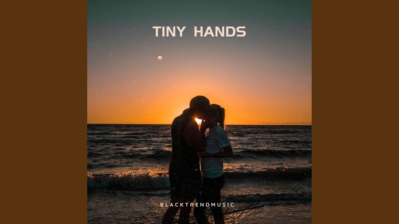 在 YouTube 上觀看「Tiny Hands」 在 YouTube 上觀看「Tiny Hands」
