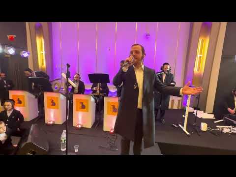 Englander & Kahan Wedding || Singer Sruly Green with Avrumi Berko on the keys